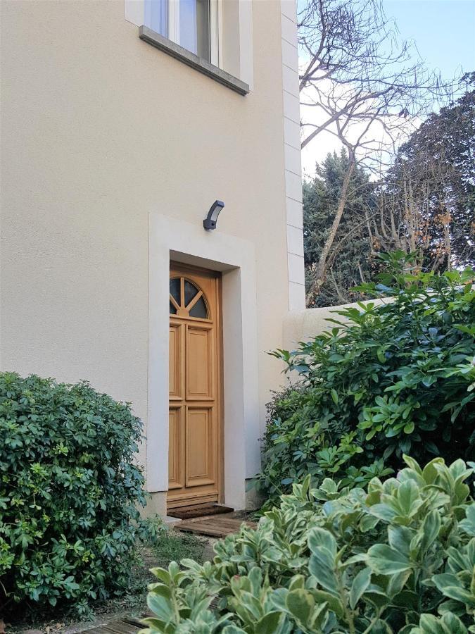 Guest House " Gite L'Atelier Du 6"- Calme - Jardin Tours Luaran gambar